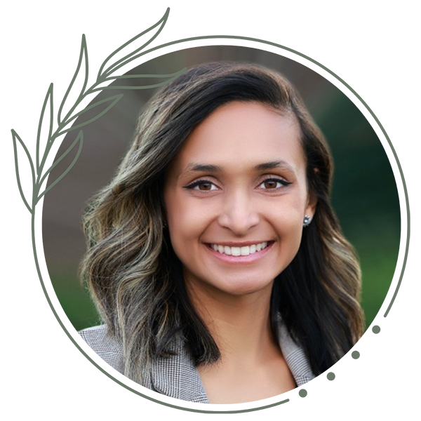 Headshot with Frame - Flores Soto
